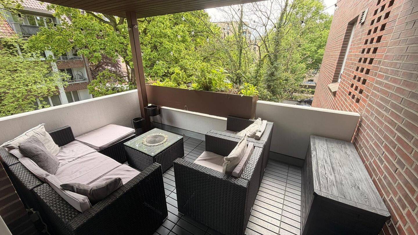 Gepflegte vermietete 2-Zimmer-Wohnung mit modernisiertem Bad, Balkon & Tiefgarage – Hamburg-Wandsbek – Hamburg – Vorschaubild 4