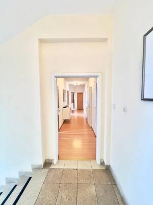 Moderne 4-Zimmer-Wohnung im Herzen von Kassel mit Westbalkon – 34117 Kassel – Vorschaubild 6