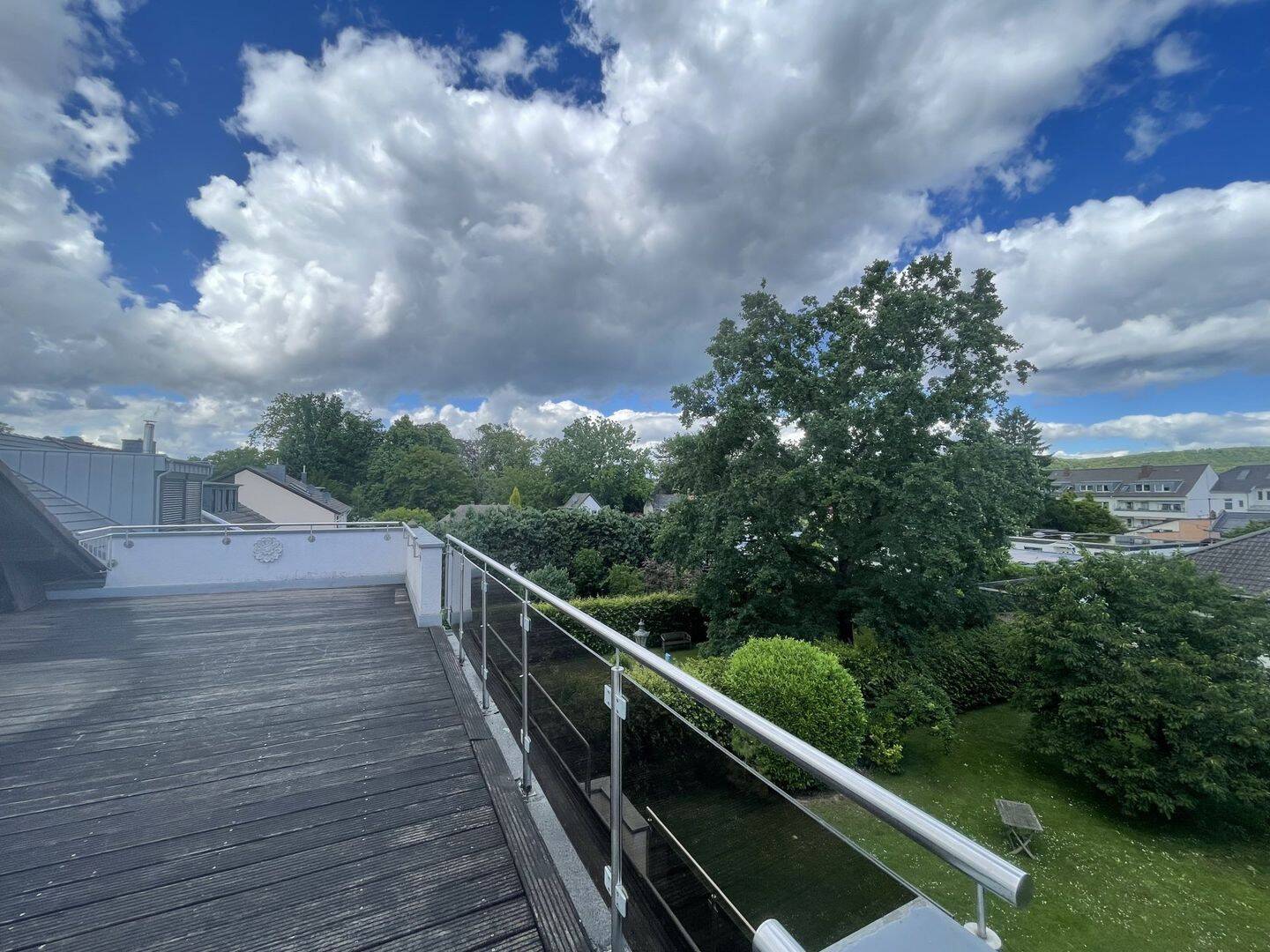 Gepflegte Dachgeschosswohnung mit großer Dachterrasse in Bonn-Plittersdorf! – Bonn – Vorschaubild 8
