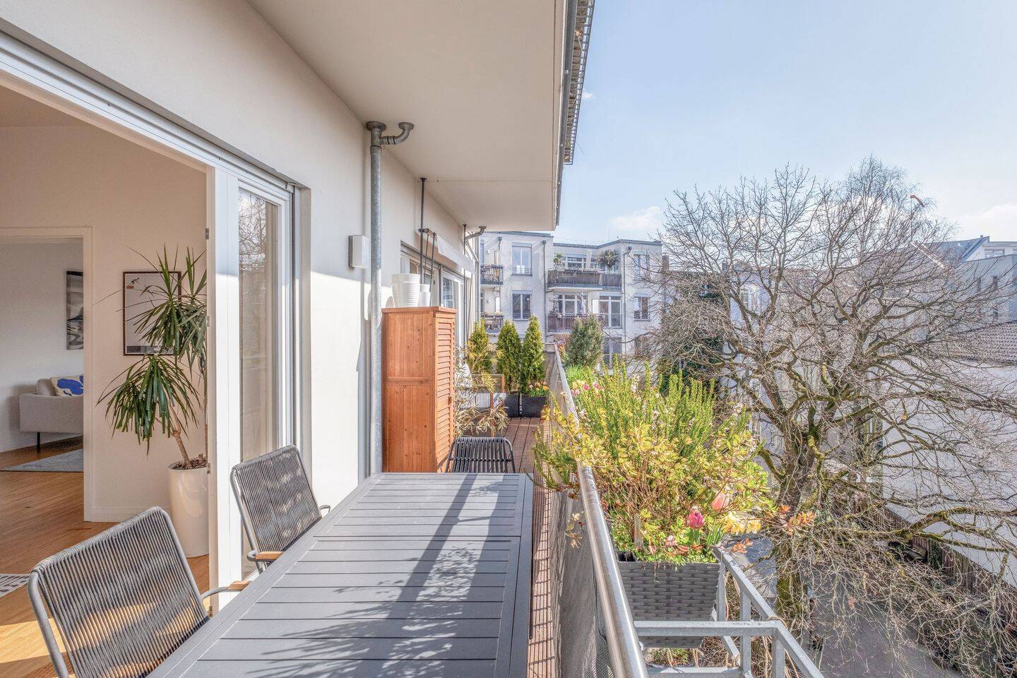 Großzügige Familienwohnung mit Charme, Raffinesse & Südbalkon in Prenzlauer Berg – Berlin – Vorschaubild 3