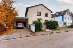 Freistehendes Familiendomizil mit viel Raum für individuelle Wohnideen – 81825 München – Vorschaubild 2