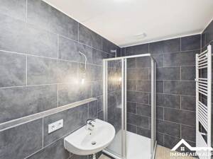 Erstbezug nach Komplettsanierung - helle Wohnung im 1. OG inkl. Einbauküche – 39122 Magdeburg – Vorschaubild 2