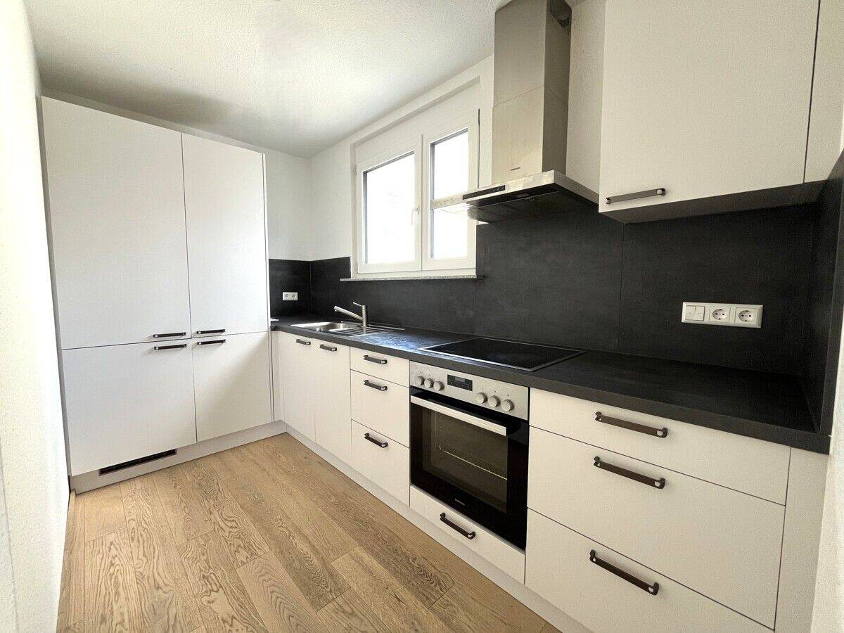 Frisch starten in Pfullingen - moderne 2-Zimmer-Wohnung in zentraler Lage! – Pfullingen – Vorschaubild 4
