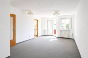 AIGNER - Lichtdurchflutetes Dachgeschoss-Apartment mit Balkon