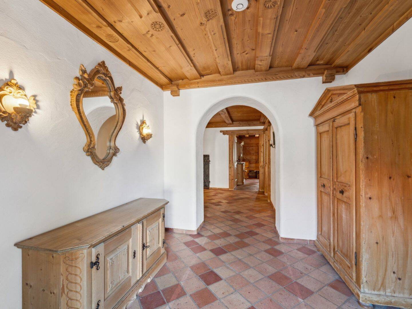 Charmantes Landhaus-Unikat in Otterfing - großzügiges Grundstück - vielseitige Nutzungsmöglichkeiten – Otterfing – Vorschaubild 5