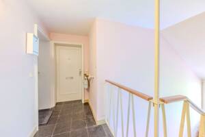 Bezugsfreie 2-Zimmer-Wohnung in attraktiver Lage am Hirschgarten mit oberirdischer Einzelgarage – 80639 München – Vorschaubild 9