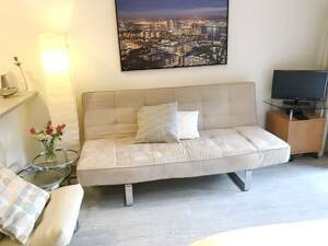 Möblierte 1-Zimmer-Wohnung / Süd- Balkon/ offene EBK / ab sofort/ nur an eine Person(NR) Warmmiete 1.210,00 Euro/Monat inkl. PKW-Stellplatz – 22459 Hamburg – Vorschaubild 9