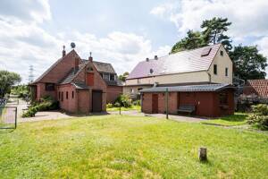 Farge// Einfamilienhaus auf einem 943 m² großen Grundstück – 28777 Bremen – Vorschaubild 3