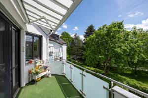 AIGNER - Wohnkomfort auf zwei Ebenen: geräumige Maisonettewohnung mit Südbalkon – 82008 Unterhaching – Vorschaubild 4