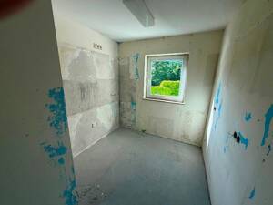 Ideale Lage mit Ausblick nahe der Uni Stuttgart-Vaihingen - freie, praktische, renov.-bed. 3-Zimmer-ETW mit Südost-Balkon und TG-Platz – 70569 Stuttgart – Vorschaubild 9