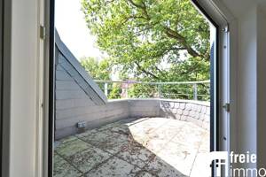 Dresden-Klotzsche: Bezugsfreie 1,5-Zimmer-Wohnung mit Stellplatz – 1109 Dresden – Vorschaubild 2