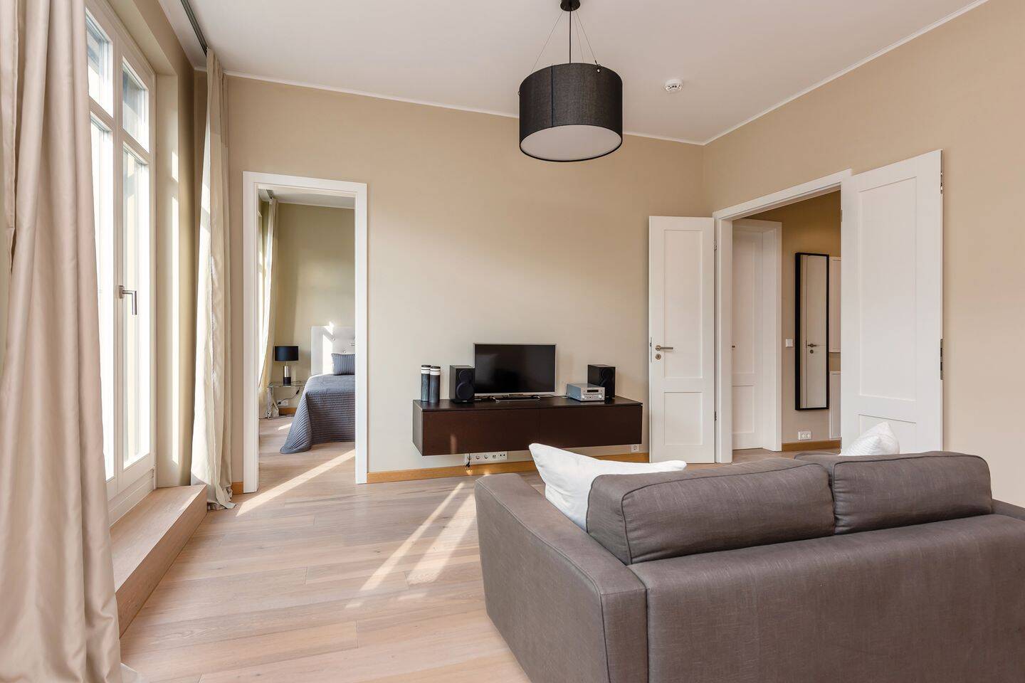 Elegante Stadtwohnung mit Penthouse-Flair in den Fellini Residences – Berlin – Vorschaubild 7