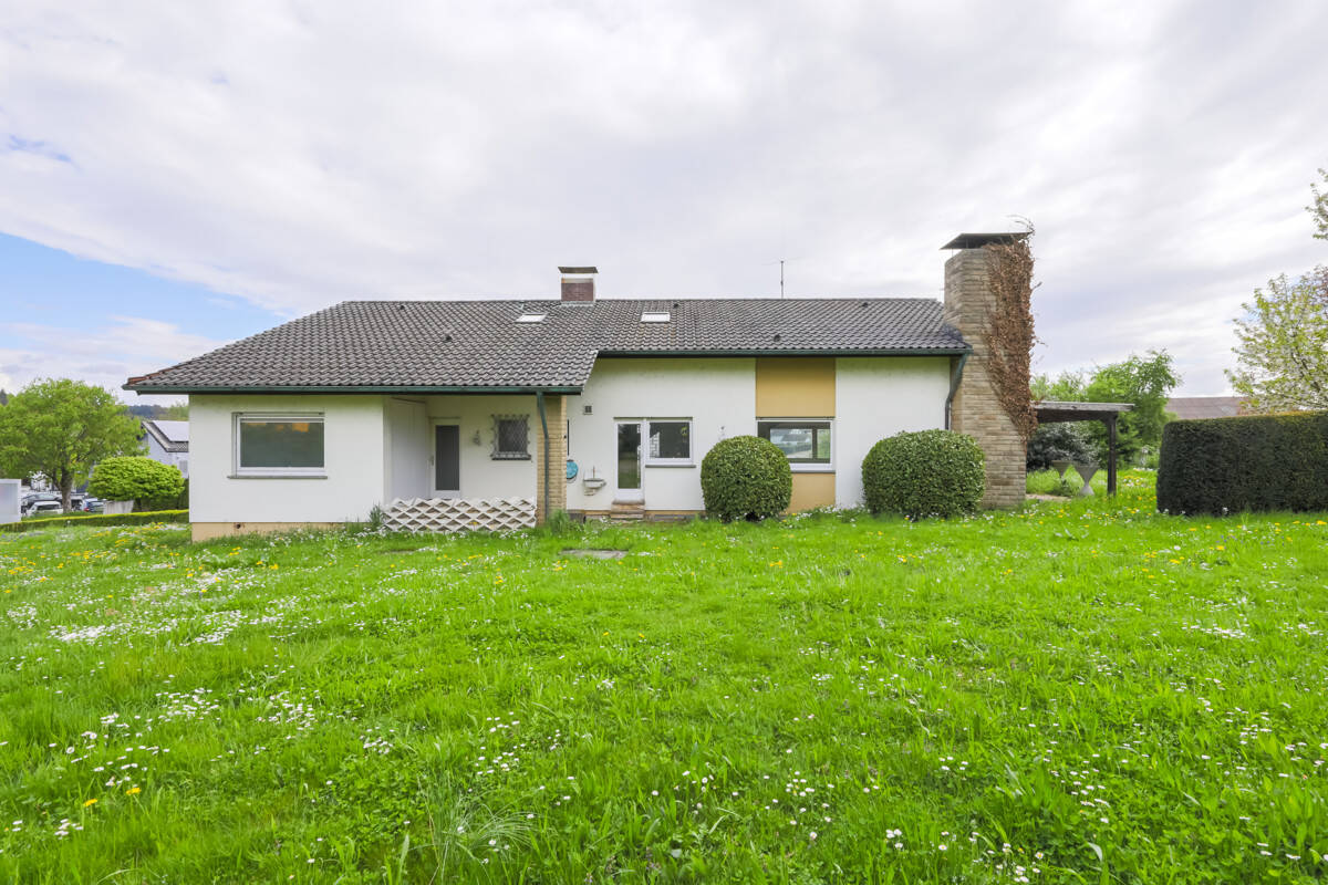 Vielseitiges Anwesen im Gewerbegebiet in Remchingen-Nöttingen – Remchingen – Vorschaubild 2