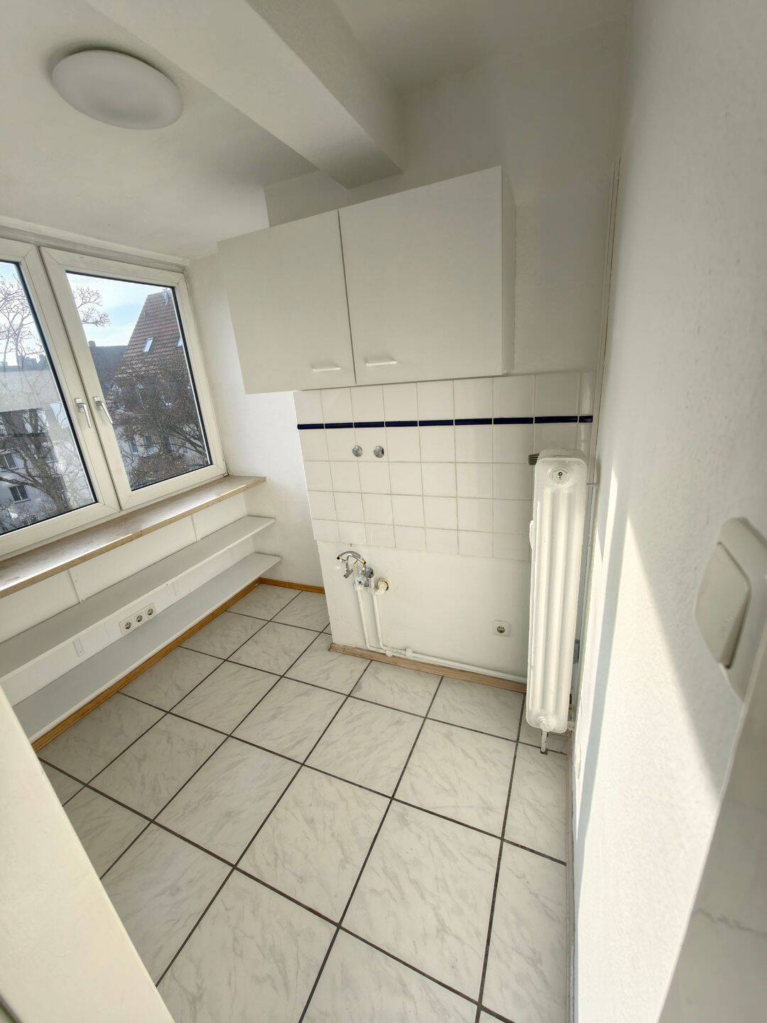 Schöne 1-Zimmer-Wohnung in zentraler Lage in Schoppershof – Nürnberg – Vorschaubild 2