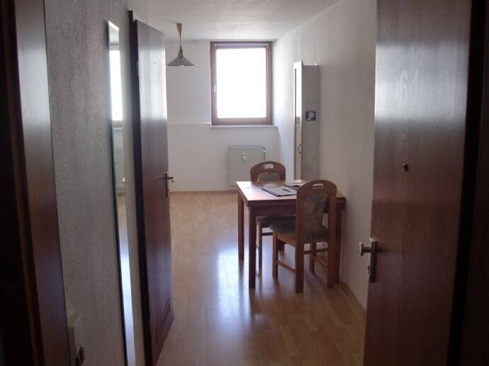 1-Studentenapartment (teilmöbliert) in der Erlanger Altstadt – Erlangen – Vorschaubild 2