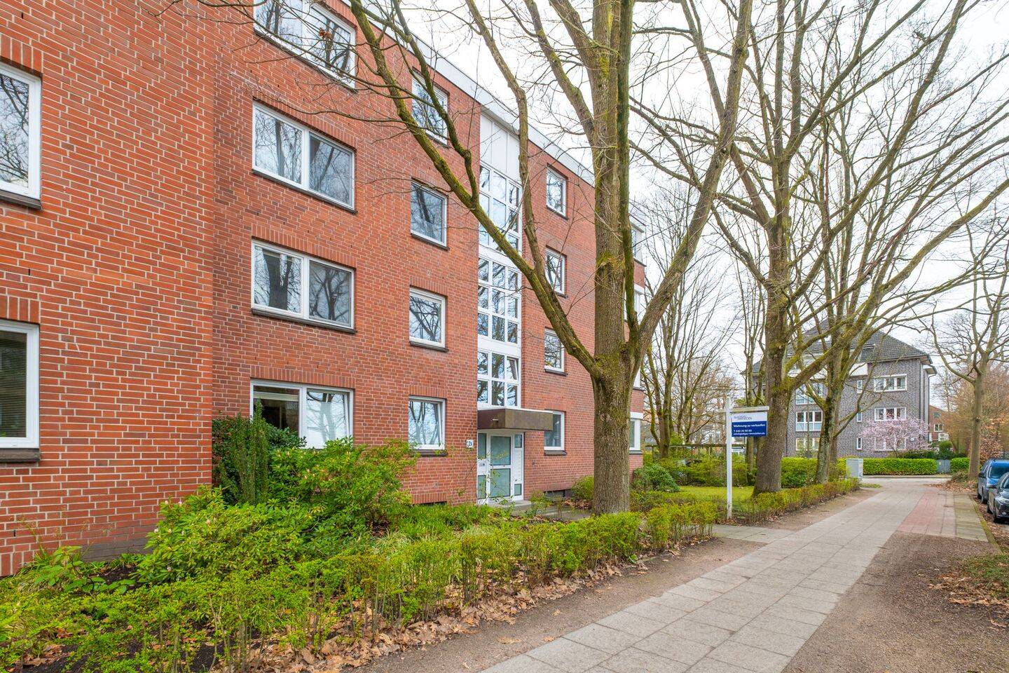Kapitalanlage mit drei Zimmern, Balkon und TG-Stellplatz in Rissen | GLADIGAU – Hamburg – Vorschaubild 2