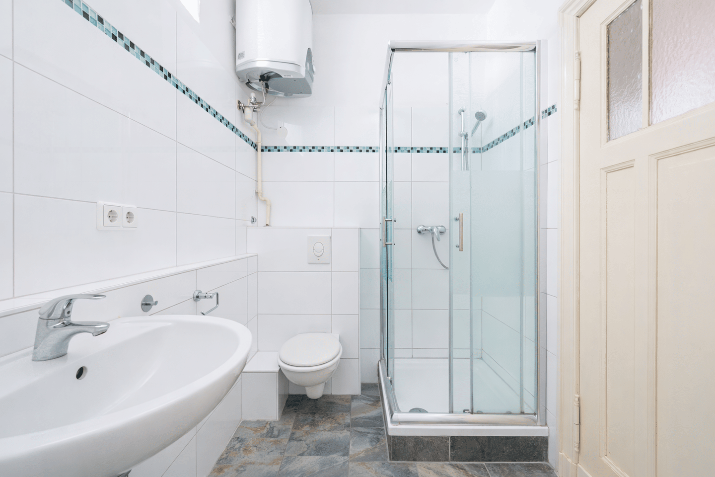 Grunderwerbssteuerfrei! 1-Zimmer-Wohnung mit Balkon im stilvollen Altbau unmittelbar beim Körnerpark – Berlin – Vorschaubild 8