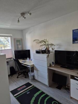 Schöne ETW in Essen mit Balkon und Gartengrundstück in Essen-Dellwig sucht neuen Besitzer – 45357 Essen – Vorschaubild 4