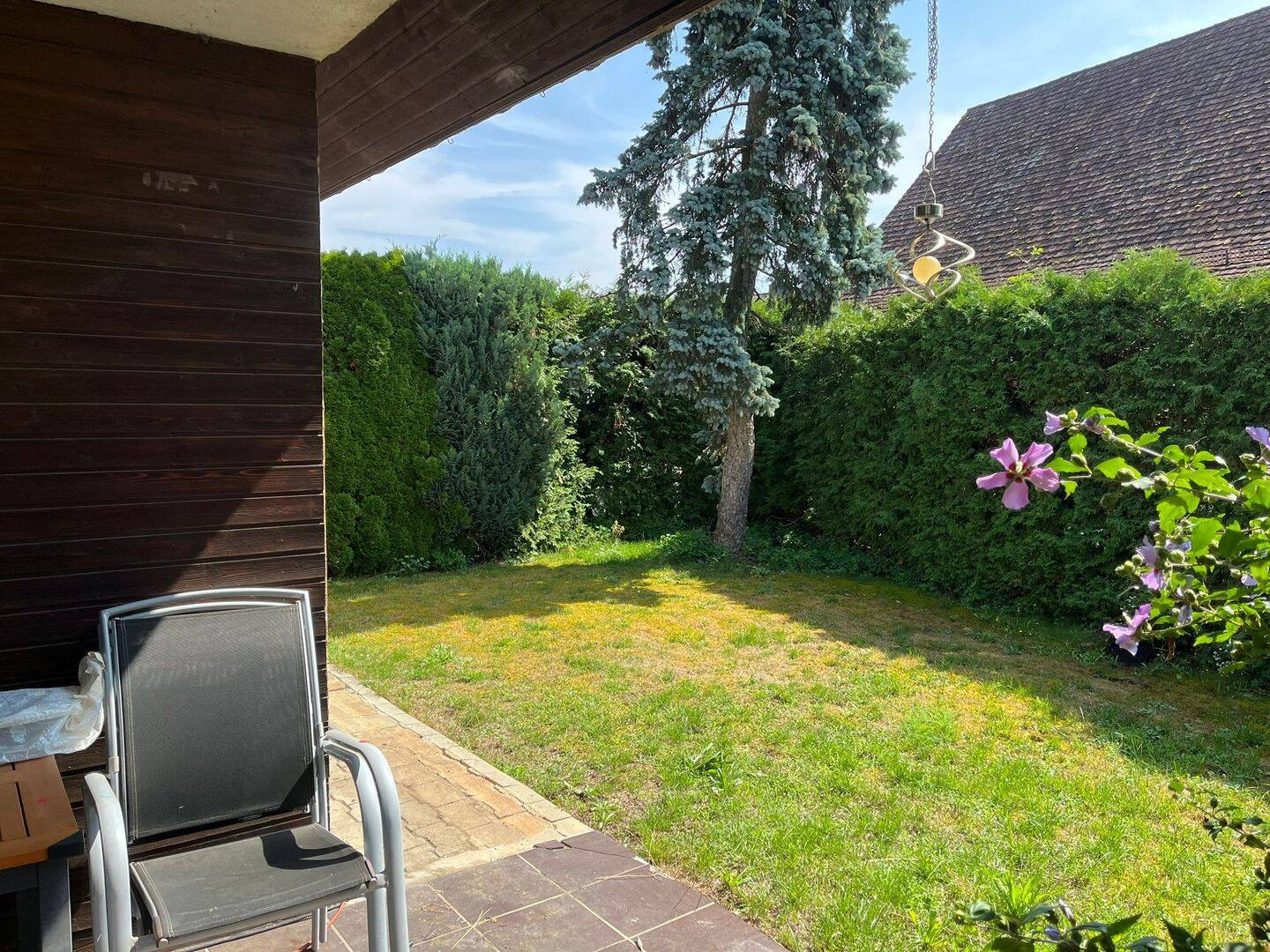 Geräumiges Einfamilienhaus mit Potential für 2.Wohnung – Engen – Vorschaubild 2