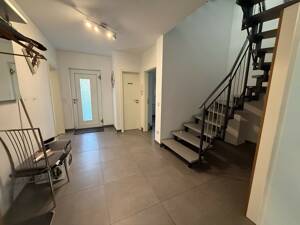 Zeitgemäßes Wohnen auf höchstem Niveau - Exklusives Doppelhaus mit 230 m² Wohnfläche – 67069 Ludwigshafen am Rhein – Vorschaubild 2