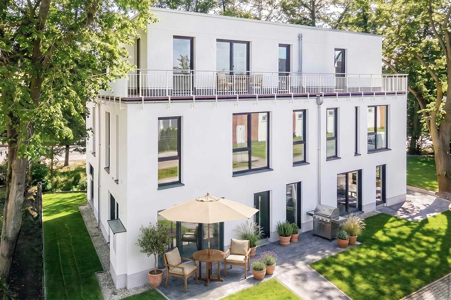 Etagenwohnung in 12681 Berlin mit 99 m² kaufen