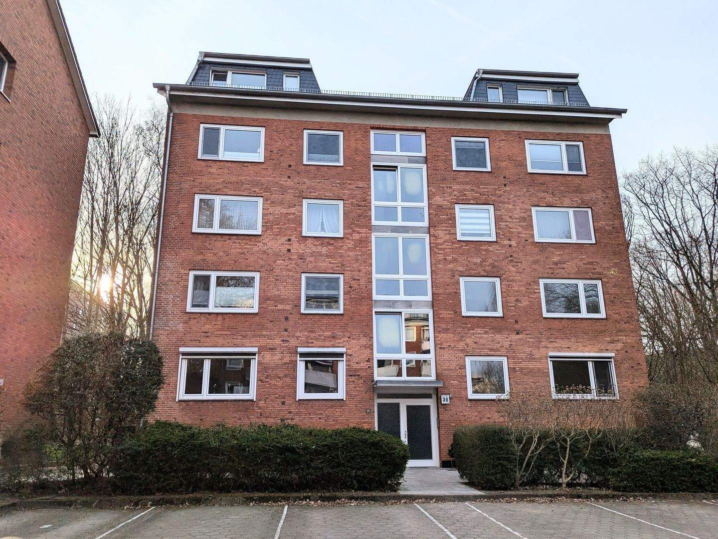 Endlich MEINS! Ruhige 3-Zimmer-Wohnung in Lokstedt. – Hamburg – Vorschaubild 3