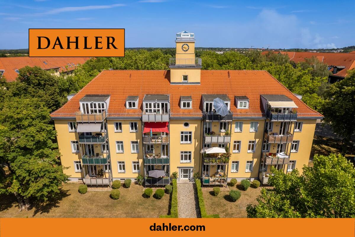 Lichtdurchflutete 2-Zimmer-Wohnung mit Parkett, Balkon, EBK und TG in Top-Lage – 14469 Potsdam – Bild 1 von 9