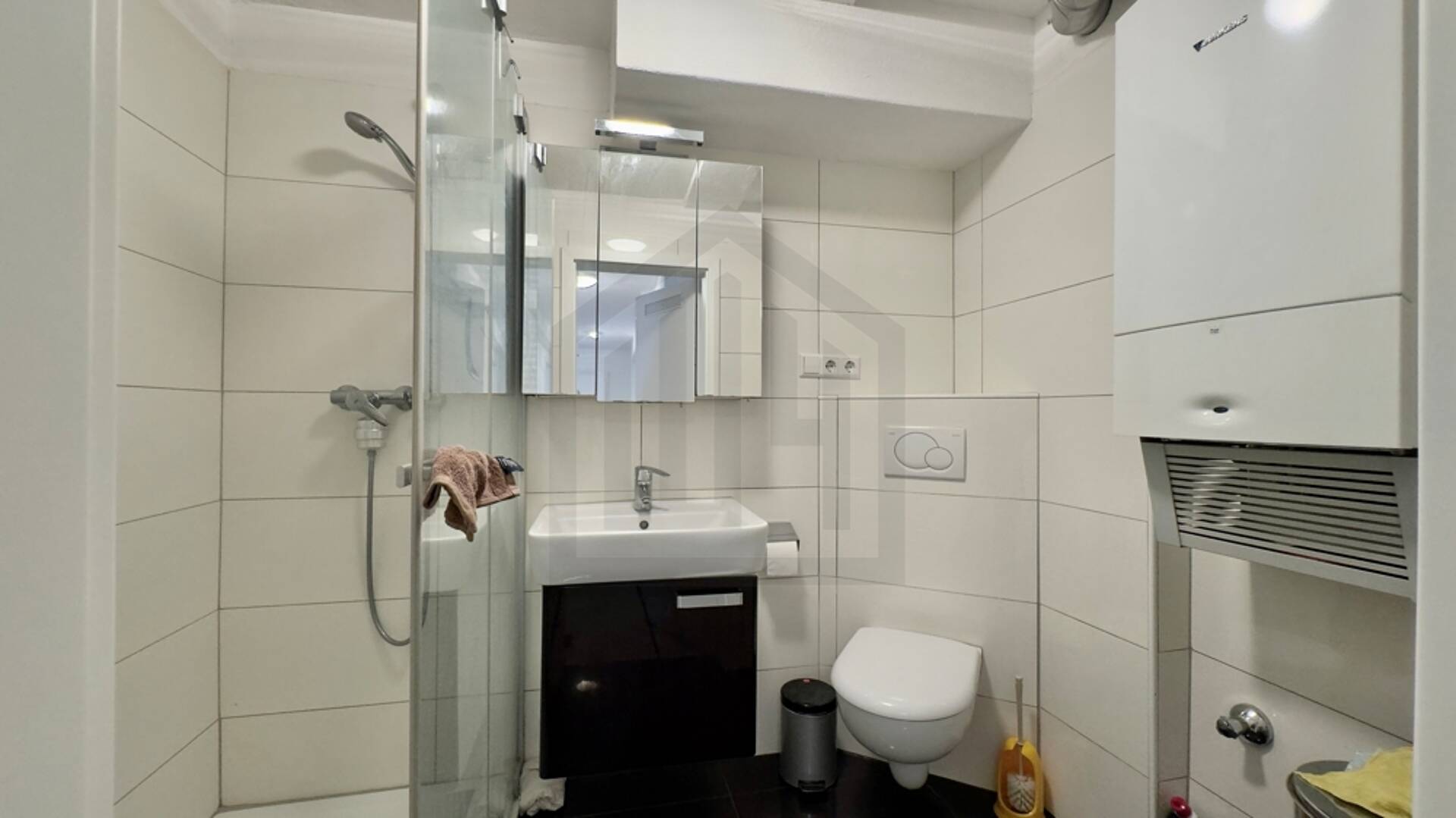 Etagenwohnung in 76137 Karlsruhe mit 102 m² kaufen
