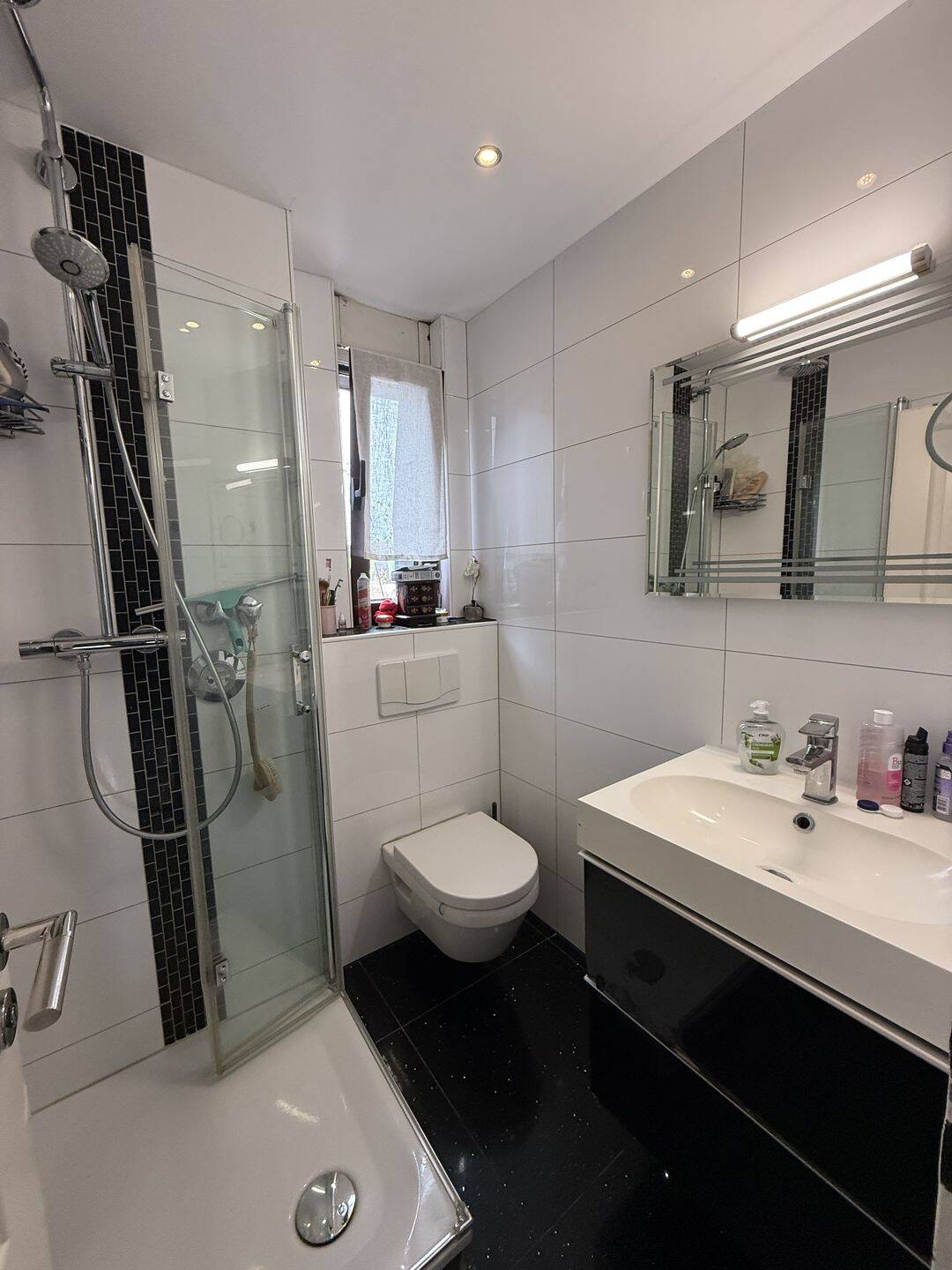 Entdecken Sie Ihre stilvolle Wohnung mit traumhafter Terrasse in Köln - Ihr neues Zuhause! – Köln – Vorschaubild 7