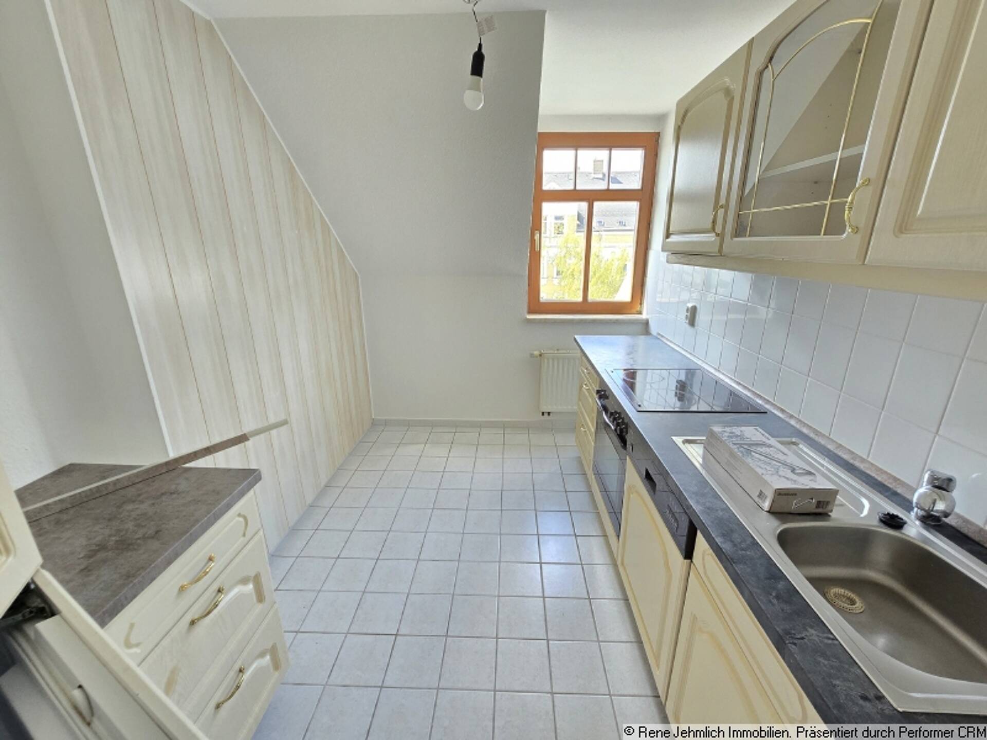 Dachgeschosswohnung in 09130 Chemnitz mit 57 m² kaufen