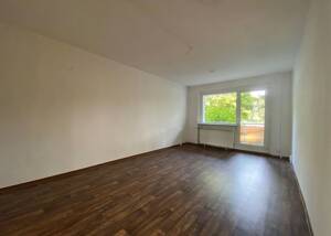 Im Erdgeschoss: 3-Raum-Wohnung mit Balkon – 39387 Oschersleben – Vorschaubild 4