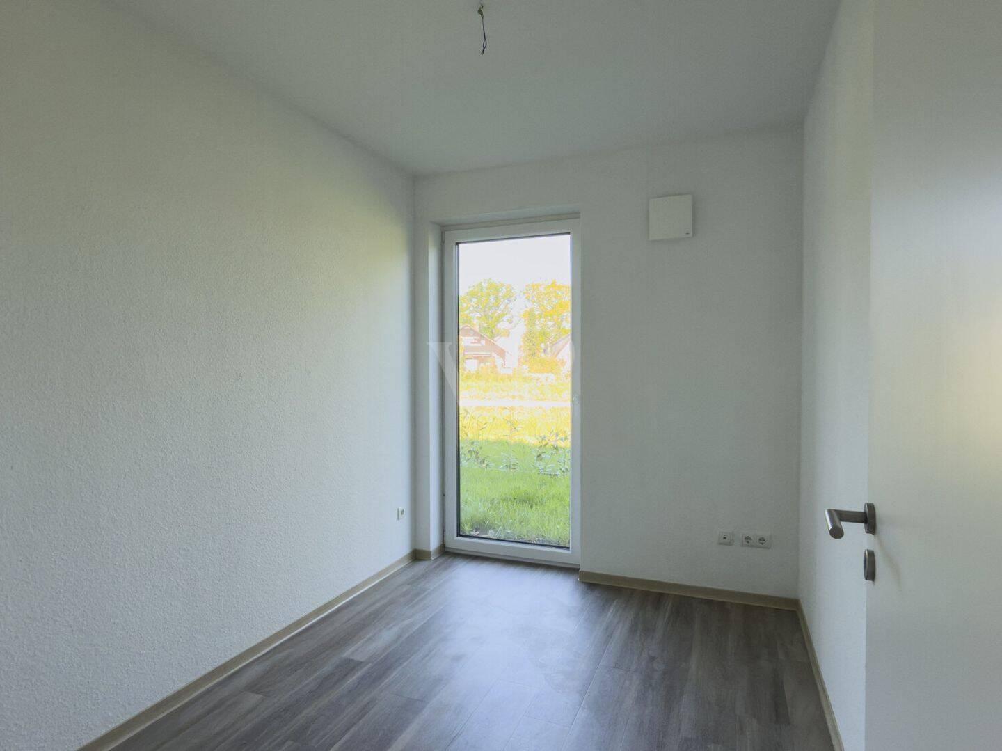 Neuwertige Erdgeschosswohnung mit Blick ins Grüne – Oldenburg – Vorschaubild 9