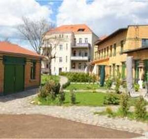 Traum-Zuhause*Terrassenwohnung mit 2 eigenen Gärten
