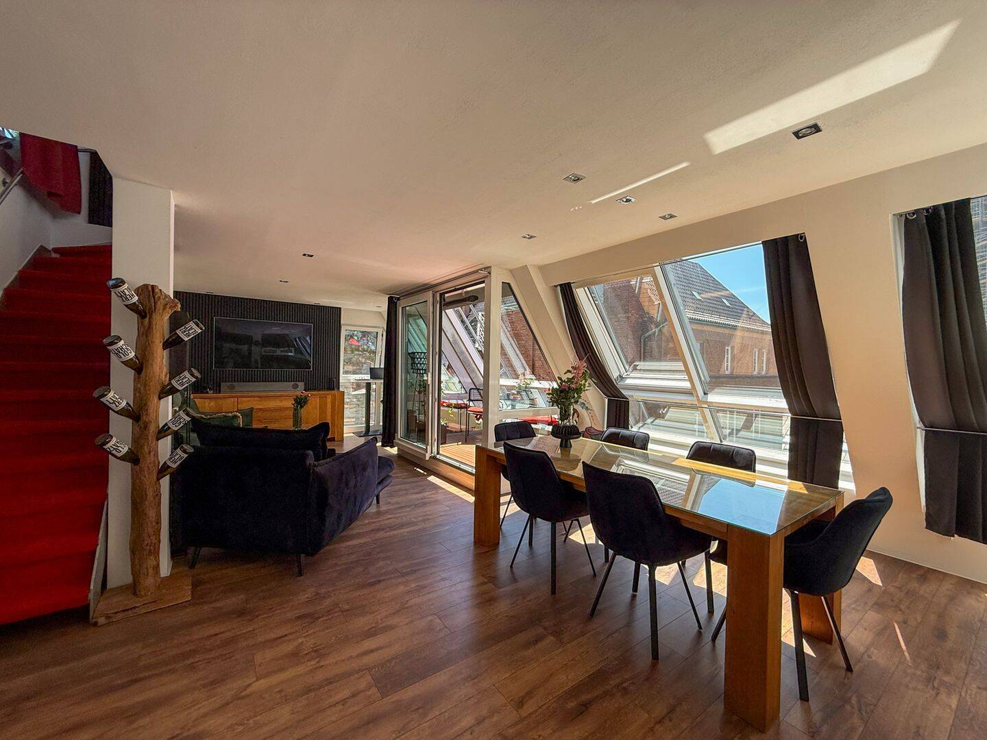 Exklusive Maisonette der Extraklasse mit vier Loggien, TG-Stellplatz und Münsterblick – Ulm – Vorschaubild 5
