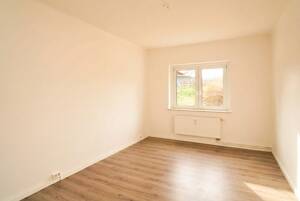 Fast 5 % AfA! 3-Zimmer-Erdgeschosswohnung in Uni-Nähe! – Wiesbadener Straße 19, 1159 Dresden – Vorschaubild 8