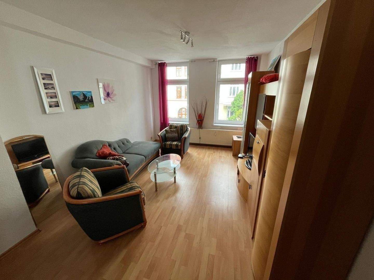 Charmante Stadtwohnung mit Einbauküche und Möblierung – Rostock – Bild 1 von 4