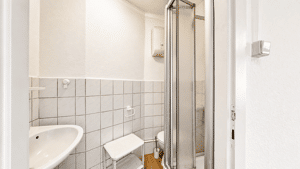 Charmantes 1-Zimmer-Apartment in erster Mosellage - Ideal für Pendler und Singles – 56070 Koblenz – Vorschaubild 5