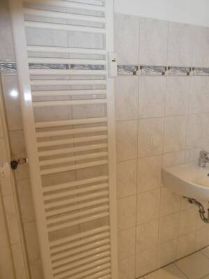 1 ZKB mit Balkon, ruhige Lage, EG-Hochparterre – 67657 Kaiserslautern – Vorschaubild 7