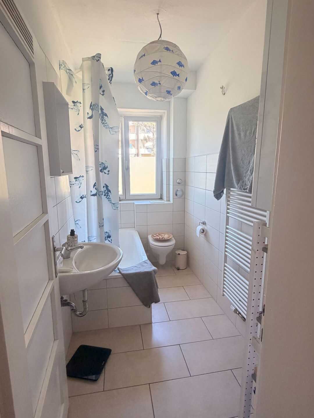 Lichtdurchflutete, moderne 2,5-Zimmerwohnung mit Balkon in zentraler Lage – Würzburg – Vorschaubild 7