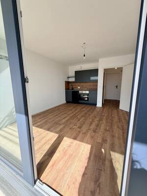 Blick auf den Olympiaturm! Frisch saniertes 1-ZI-Apartment am Schwabinger Tor - sofort bezugsfertig! – 80804 München – Vorschaubild 5