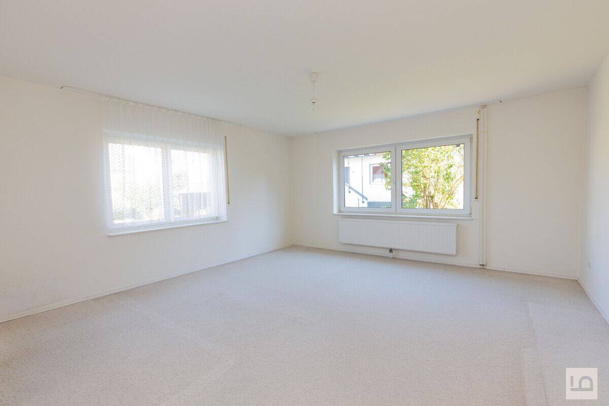 60-iger-Zwei-Fam.haus, großer Garten, 784 qm, Dop.garage +Carport, frei, ruhige Lage Gaimersheim – Gaimersheim – Vorschaubild 6