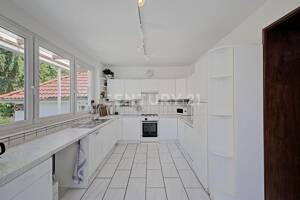 Mehr als nur ein Haus: Ihr neues Zuhause mit Wintergarten und Garten – 44141 Dortmund – Vorschaubild 7