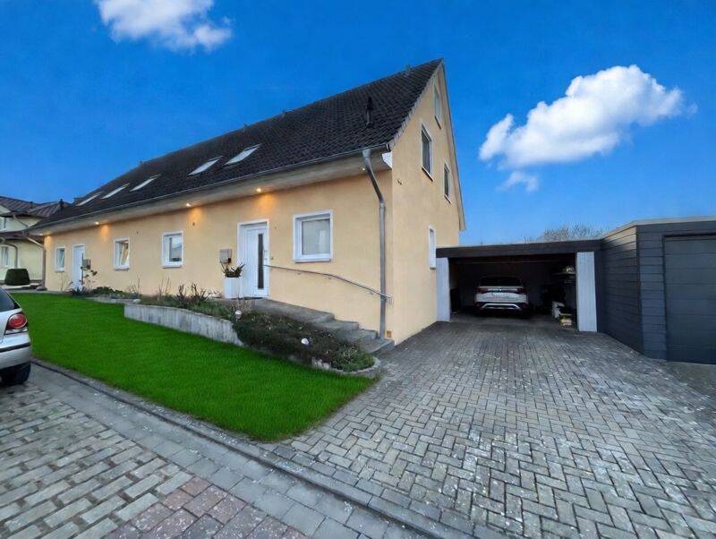 Moderne Doppelhaushälfte im Norden von Braunschweig zu vermieten