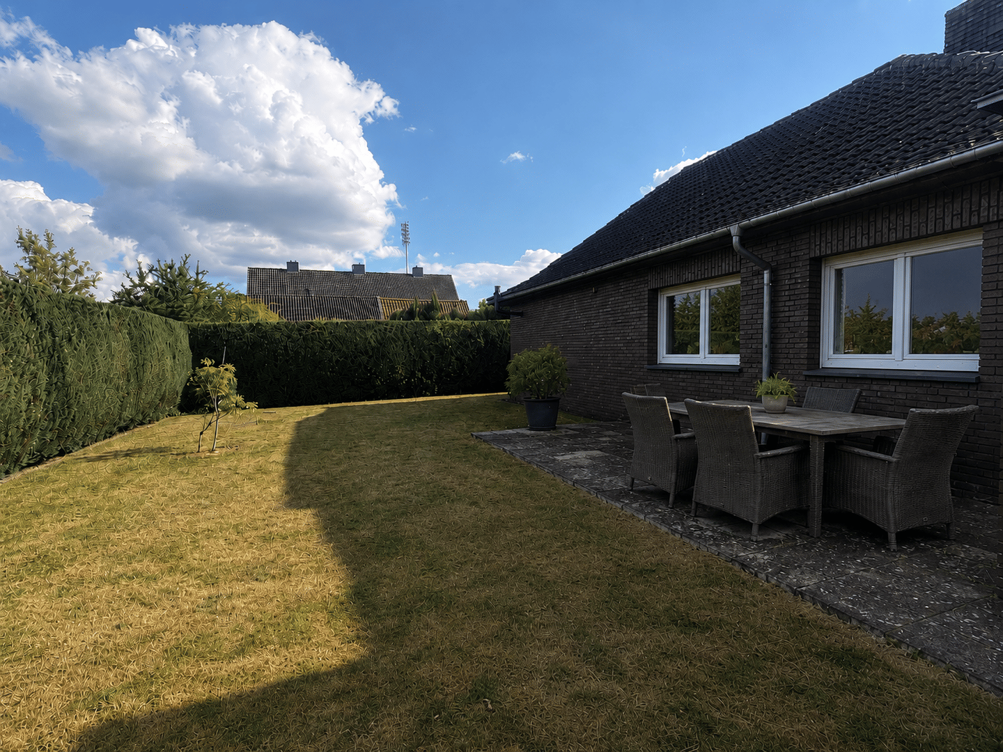 Attraktiver Bungalow mit 5 Zimmern, teilweise ausgebautem Dachboden, Garten und Garage – Fürstenau – Vorschaubild 3