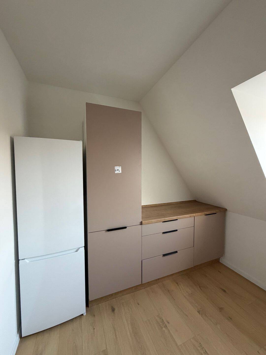 2er WG-Neugründung – frisch renovierte Wohnung mit neuer Küche im Nürnberger Zentrum – Nürnberg – Vorschaubild 7