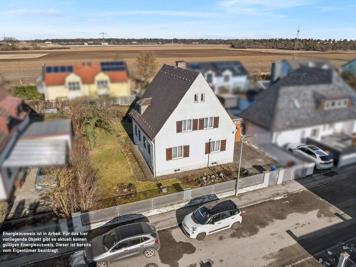 Attraktives Grundstück zur individuellen Neubebauung in guter Lage in München-Feldmoching – 80995 München – Bild 1 von 9