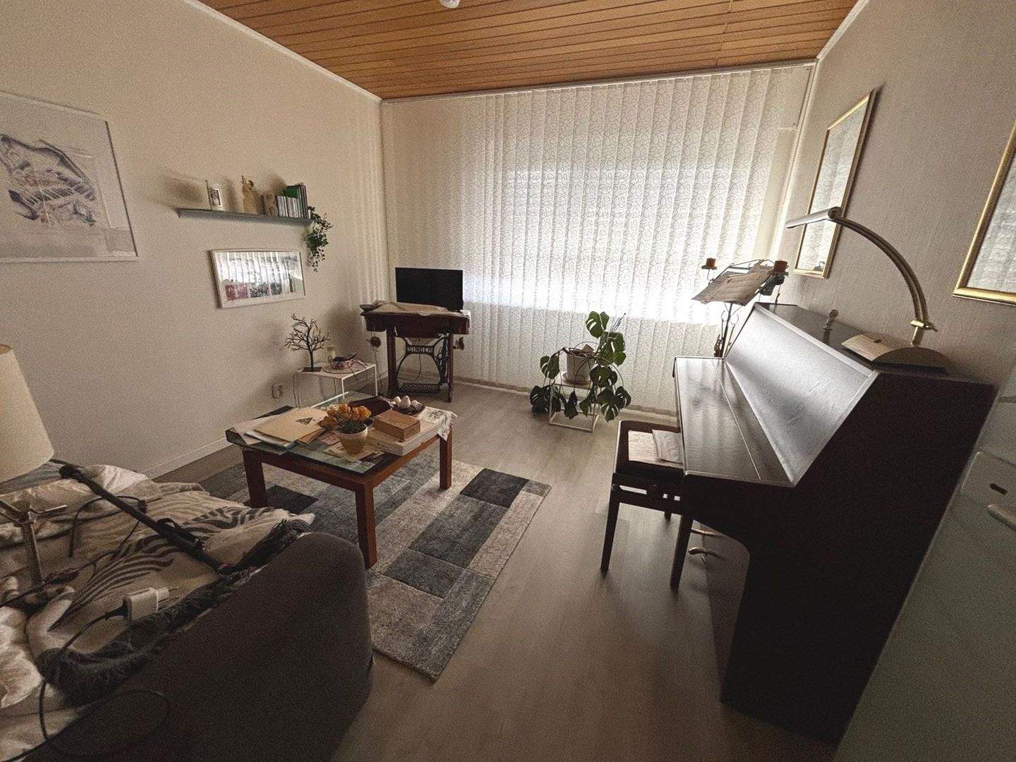 Reihenmittelhaus mit Garage – Krefeld – Vorschaubild 9