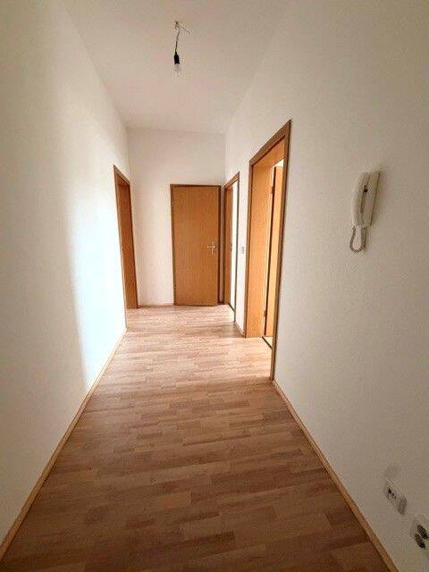 tolle, sanierte 4 Zimmer DG Wohnung in ruhiger Lage, zentrumsnah in Plauen – Plauen – Vorschaubild 4