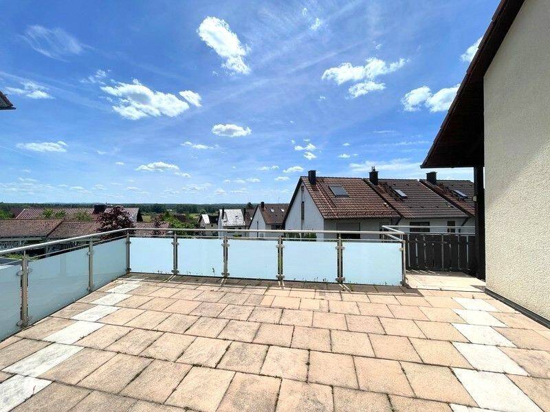 Ihre Chance! Tolles Reiheneckhaus mit XXL-Terrasse und Garage in Leinburg – Leinburg – Vorschaubild 2