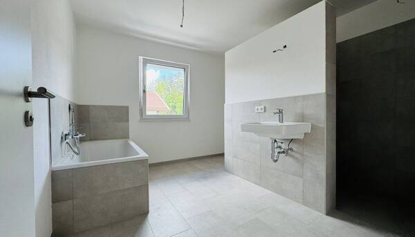 Terrassenwohnung in 83714 Miesbach mit 150 m² kaufen